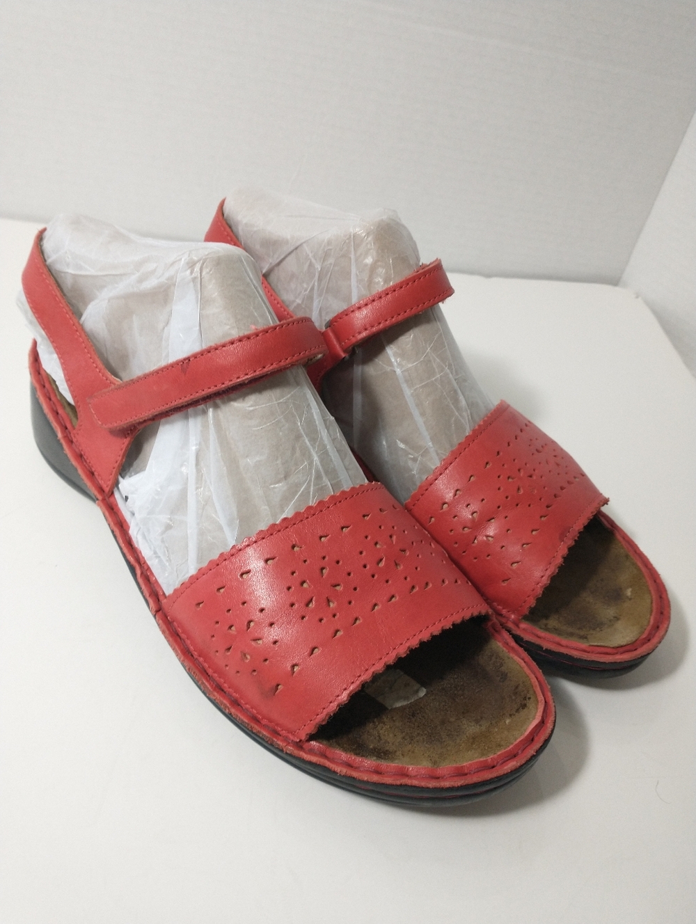 Naot Red Leather Open-Toe Slingback Adjustable Sandal, Euro 41, US 10